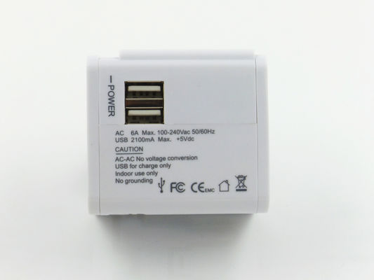 Για πολλές χρήσεις διπλή υποδοχή χρέωσης USB, καθολικός προσαρμοστής βουλωμάτων ταξιδιού